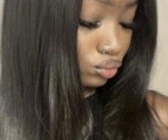 Kansas City escorts - Kansas City Female Escort — Dinner Date Sessions