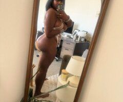 San Fernando Valley escorts - San Fernando Valley Outcall Escort — Cocoa Butter Massage & Companionship (Overnight)