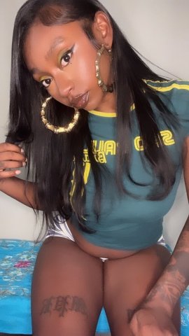 Las Vegas Female Escort — FaceTime Shows, Custom Videos & Feet Pics - 1