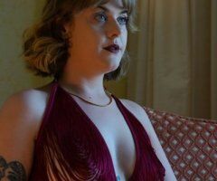 Memphis Female Escort — Ava, art-leaning alt/goth college vibe - Image 3