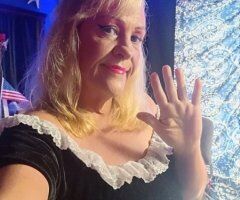 Hot Oil Sensual Massage (Topless) in Columbus — Private Studio on Henderson Rd - Image 6