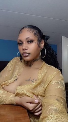 Flint, MI Female Escort — dirty talk & ass-eating - 1