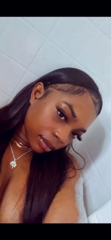 Lancaster/P almdale CA Female Escort — Cardate Special + In/Outcall - 1