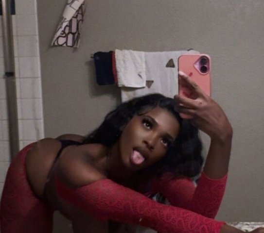 STARR — Oakland/East Bay Female Escort (Throat Goat) - 1