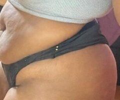Detroit Curvy Female Escort — Pretty Face & Chubby Waist - Image 2