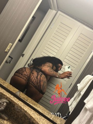 Juicee, Miss Petite — Incalls & Outcalls in Dallas - 1