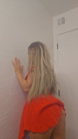 Phoenix Female Escort — 150 hh / 250 h IC OC Specials - 1