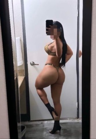 Greensboro NC Female Escort — Spanish-speaking fun, no games - 1