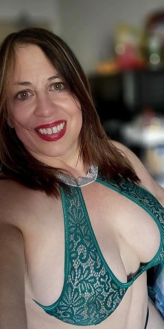 Provo, UT Female Escort — Early Bird Special 6–10:30am - 1