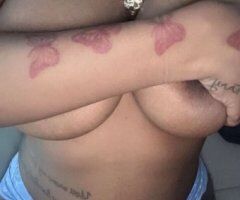 Desiree In-Call Two-Girl Special (21) — Private Dances & Verification Only - Image 2