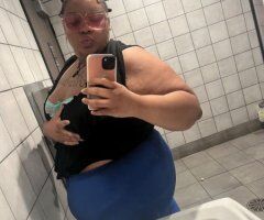 Detroit BBW Female Incalls — Super Soaker Fire Head - Image 6