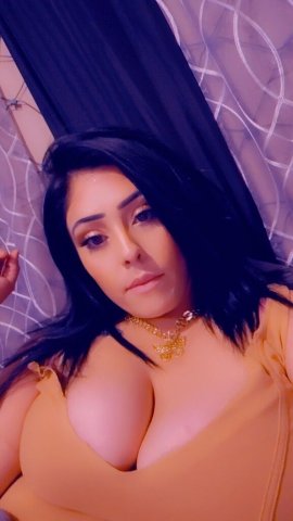 Denver Curvy Escort — Discreet Fantasy Encounters - 1