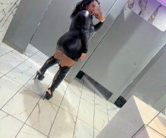 Classy, thick companion — confident and sweet vibe - Image 3