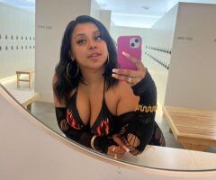 Classy, thick companion — confident and sweet vibe - Image 4