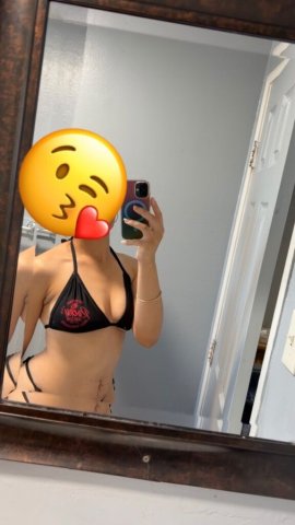 Sacramento Female Escort — oral massage & full service sessions - 1