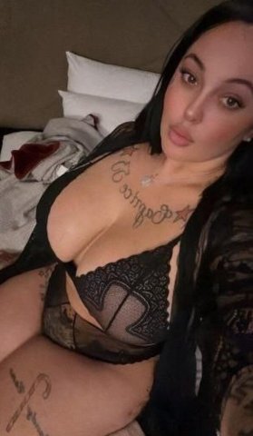 Ventura CA Female Escort — Incall/Outcall/Car Dates & 420 Friendly - 1