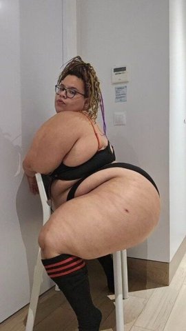 Eris (BBW) Big Boobs Female Escort — Outcall & 2-Girl Special (Deposit $55) - 1