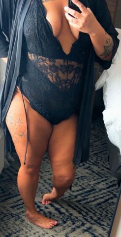 Chattanooga Female Escort — available right now, first timer friendly - 1