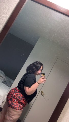 Snow Bunny (22) — Wet Pussy, A1 Throat & Phatt Ass (Outcall Only) - 1