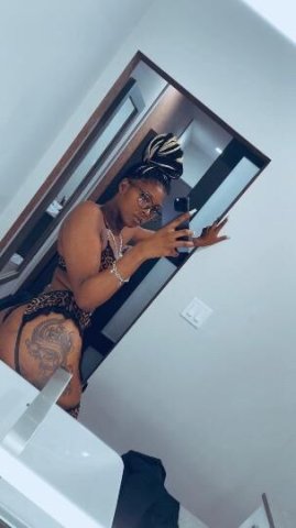Jackson, MS Female Escort — Content & Facetime Shows (Slim Petite) - 1