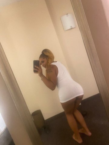 Cleveland Female Escort — HHR, Overnight, Two Men, An*l & Massages - 1