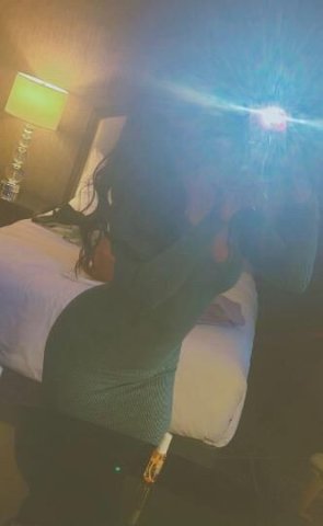 Richmond VA Female Escort — Truck Stop & Car Date Sessions - 1