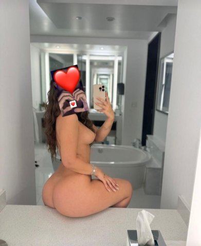 Latina Female Escort in Humboldt County — BBFS, Shower, Massage, GFE & more - 1
