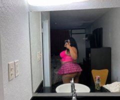 Pretty pink Houston incall & outcall throat doctor service - Image 3