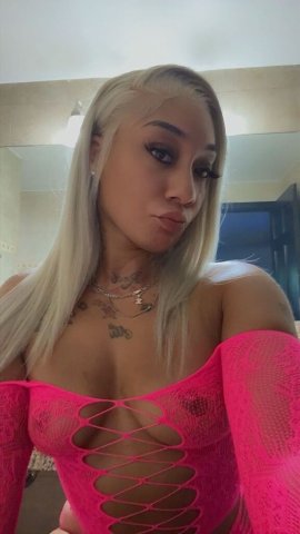 Elgin Incalls Only Female Escort — Lyons/Berwyn hosting - 1