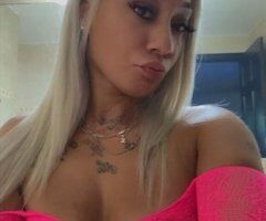Chicago escorts - Elgin Incalls Only Female Escort — Lyons/Berwyn hosting
