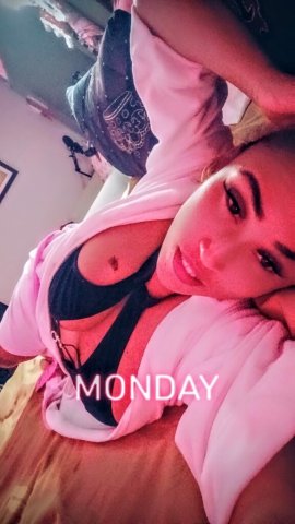 Fort Worth BNG Specials Female Escort — Early Bird Discount - 1