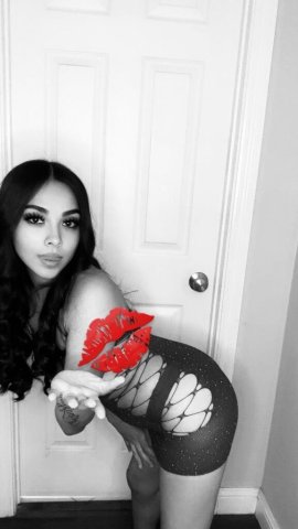 Oakland/East Bay Female Escort — 24/7 outcalls, FaceTime verification, deposit required - 1