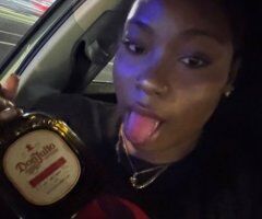 Tampa escorts - Tampa Short Thicc Dominican Female Escort — Outcall, Headache, Handyjob & Feet Meetups