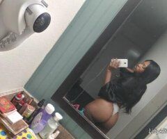Missy in Annapolis Walk-in & pull-out companion (2 girl specials, FaceTime/content) - Image 2