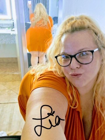 Charlotte BBW MILF Princess — video chat, sext, nudes, and custom videos - 1