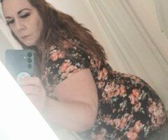 GILF Escort (40) — thick BBW, next door - Image 4