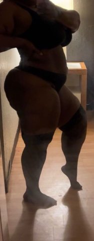Caramel-Coated Exotic Ebony Goddess — Extra Thick 35 - 1
