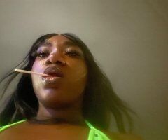 Galveston Texas Female Escort — Darskin, slim-thick 5'6 with massage - Image 8