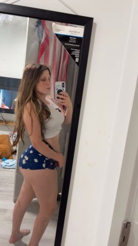 Pittsburgh Female Escort — Sweet & Playful Vibes - 1