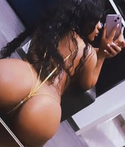 Kimmy Rain — Upscale Companion with Incall/Outcall Options (Bend, OR) - 1