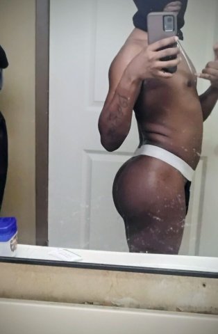 masculine bottom,who hosting - 1