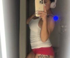 Laredo, TX Outcalls Only Female Escort - Image 5