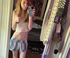 Central Jersey escorts - Central Jersey Secret Squirter Escort — deep-throat & squirt play
