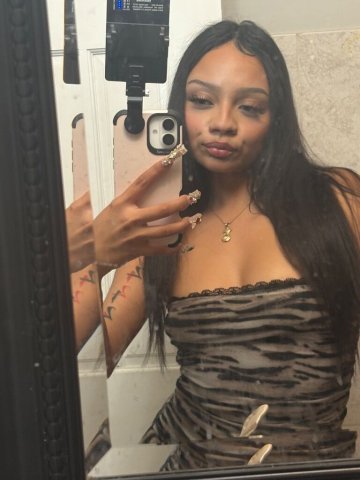 Mimi in Tucson, AZ — Classy Female Escort - 1
