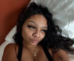 Mimi in Tucson, AZ — Classy Female Escort - Image 4