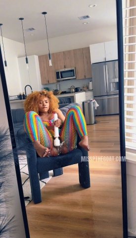 Miami Deep Throat Goddess — Incalls Now, Content & Footjobs - 1