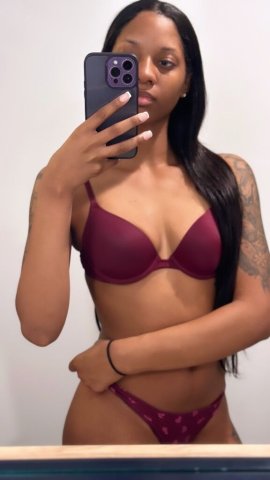 Norfolk VA Female Escort — Video Verification, No GFE - 1