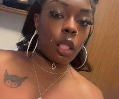 Detroit escorts - Paris Female Escort — Professional Massage Specials