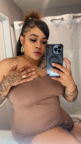 Inland Empire Female Escort — Incall/Outcall Full Service, HHR/HR & Fetish-Friendly - 1