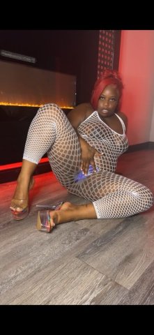 Oklahoma City Female Escort — QV/HHR/HR + In-Call or Out-Call - 1